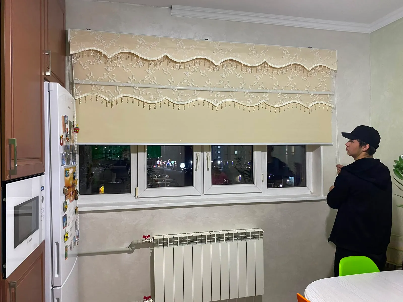 Рулонные шторы «Двойной дуэт» Max-Jalousie на объекте в Алматы